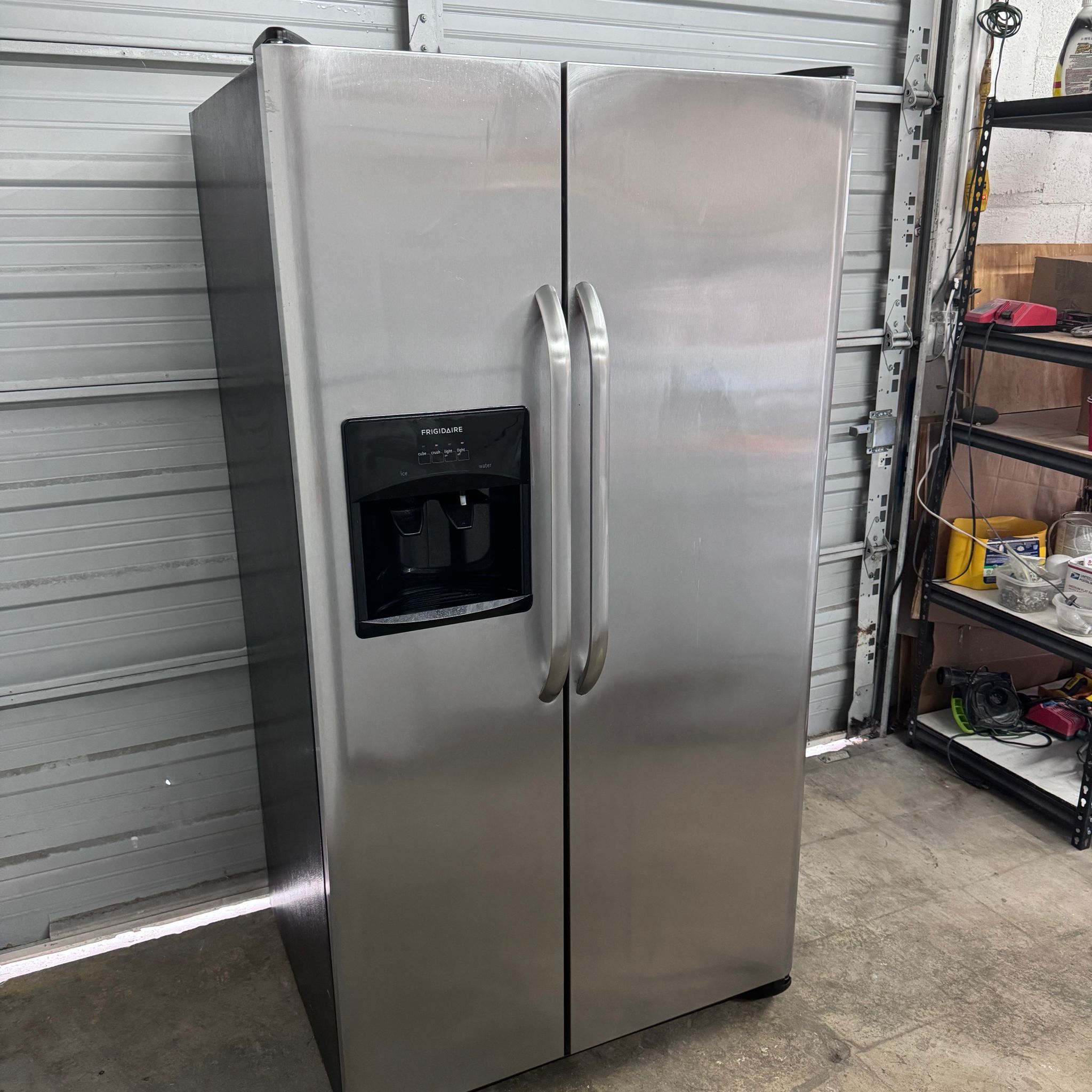 Frigidaire-Stainless-Steel-Refrigerator Frigidaire-Stainless-Steel-Refrigerator